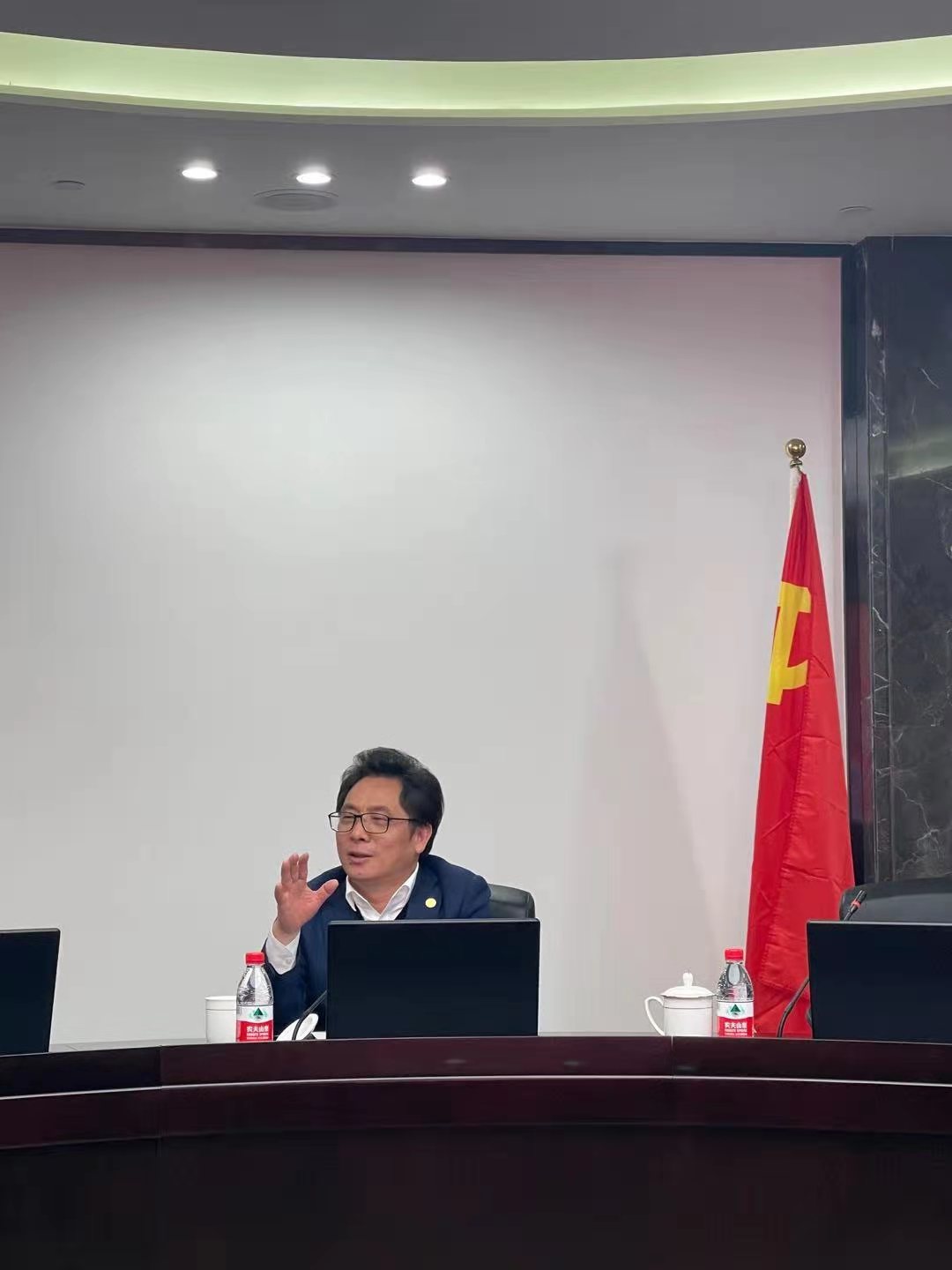 微信图片_20210226150522.jpg
